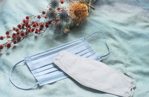 不織布マスクのイメージ